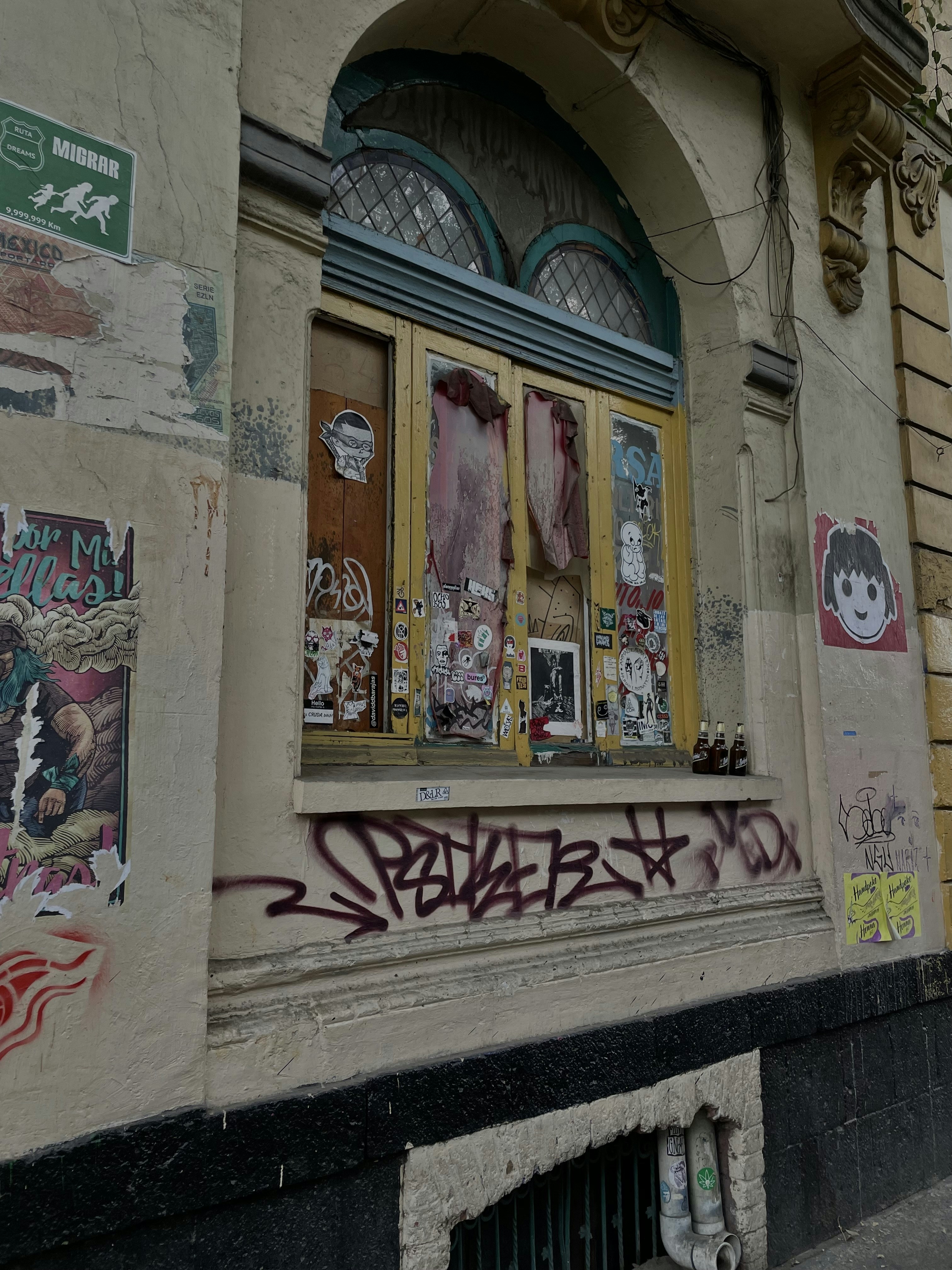 Choose from a curated selection of Mexico photos. Always free on Unsplash.