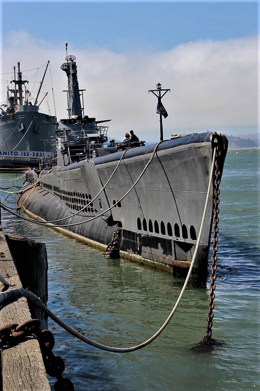 USS Pampanito (SS-383/AGSS-383) Balao-Class Submarine, Pier 45, Fisherman's Wharf, San Francisco, California, USA.